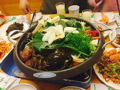 -青瓦餐厅·生鱼片·韩园烤肉(西塔店)