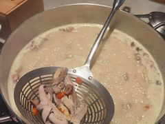 -尚尚仙·酸汤猪手·猪肚鸡火锅(华联万柳购物中心店)