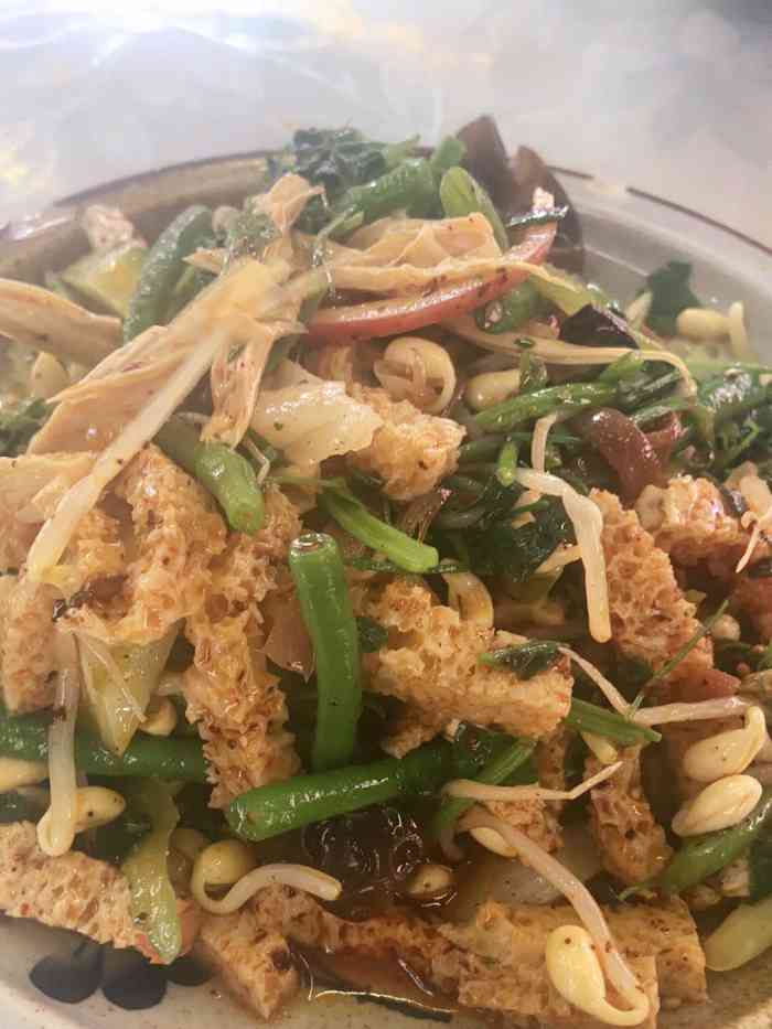 甄珍野菜蘸水面-"杨凌农高会逛完,顺道跟着抖音去尝尝,杨凌.