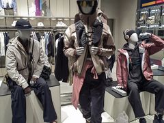 -SALOMON萨洛蒙(北京王府中环店)