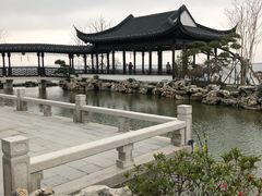 -上海滴水湖皇冠假日酒店