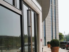 -天津梅江中心皇冠假日酒店
