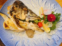 烤三文鱼头-樱の千渡日式料理·铁板烧•烧鸟(金盛田广场店)