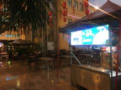 -海口骑楼小吃街