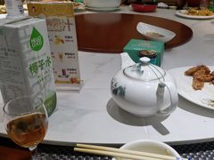 -小红鲸·海鲜餐厅(轸大路店)