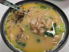 -明呈黄鱼面馆(斜土路店)