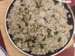-侬佳蒸菜馆(听潮店)