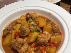 -爱碗亭·鲜炒湖南菜(壹城中心店)