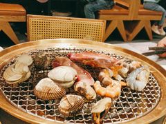 -山焱·炭火自助烤肉(周浦万达店)