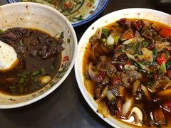 -杨三娘跷脚牛肉(羊子山西路店)