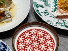 -新光酒家·方亮蟹宴·河豚(浦东店)