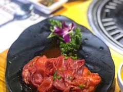 -唯成•韩国炭火烤肉 유성고기