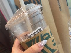 -星巴克(上海虹桥站2A检票口)