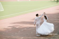 -巴黎婚纱摄影工作室