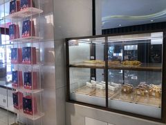 面包甜点陈列柜-奈雪的茶(星河城店)