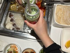 -海底捞火锅(长宁路龙之梦店)