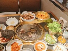 -韩白山·朝鲜族烤牛肉·酱蟹(长宁龙之梦店)