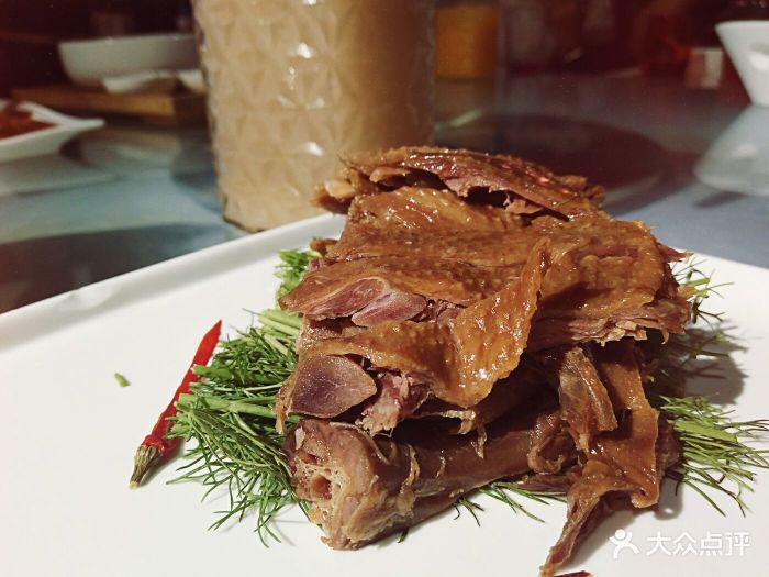 7017椒点(香港广场淮海中路店)莳萝草重火腿鸭图片 - 第2张