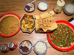 -泥糊破店小酒馆·团建聚餐(南京西路店)