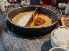 -热火朝天鲜切牛肉火锅(南强街巷店)