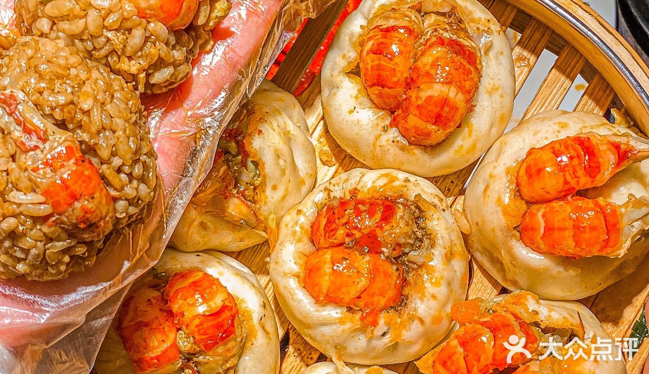 天天排队👭西湖边ju🔥小龙虾🦞新品绝了呀