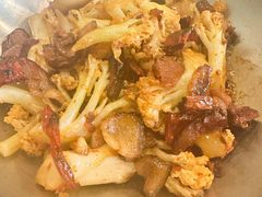 -贺记湘菜馆(东体育会路店)