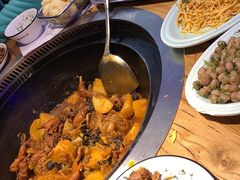-山河屯铁锅炖(哈西站店)