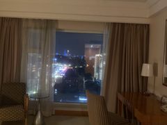-武汉五月花大酒店(武昌火车站中南路地铁站店)