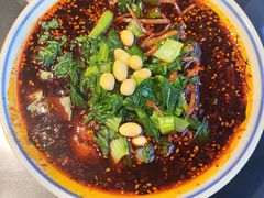 -艳阳天民俗村(公园路店)