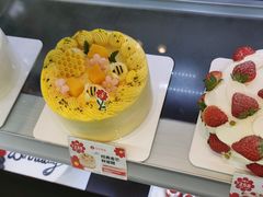 -花花卷卷·鲜食蛋糕(静安久光百货店)