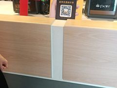 -麦当劳(常山服务区得来速店)