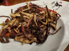 -小厨子私房菜·云南美食店