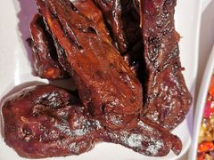 特色酱鸭头-杨氏青龙虾·羊蝎子(托乐嘉店)