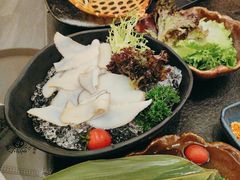 -湊湊火锅·茶憩(打浦桥日月光店)