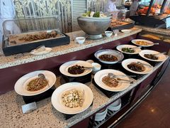 -怡豪大饭店·49楼旋转自助餐厅