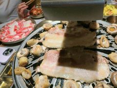 -草家酱蟹炭火烤肉店(珲春南路一店)