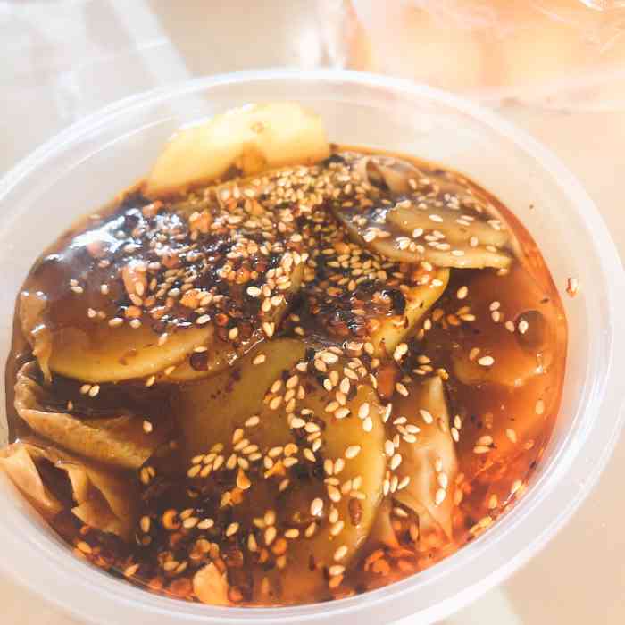 老陈头辣串店-"从沈阳回建平 最想吃的就是辣串 以前总吃.