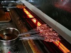 -酒宝荡烧烤(长航局江大路住宅小区店)