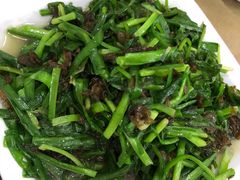 -山里人家土菜馆(茅山店)