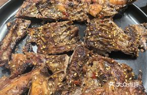 Charcoal-Grilled Chicken Frames King