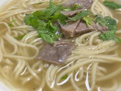 -十二忠手拉面(中华路店)