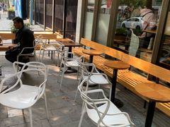 露天位-81BAKERY(大学路店)