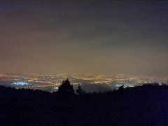 -鬼笑石后山停车场