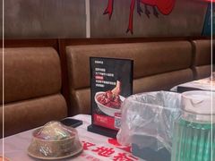 -肥肥虾庄·金牌油焖大虾(汉口城市广场店)
