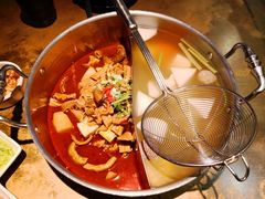 鲜牛杂鸳鸯锅-左庭右院鲜牛肉火锅(新梅广场店)