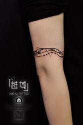 -越域刺青
