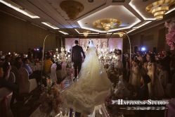 -喜喜婚纱HAPPINESS STUDIO奢定馆(海淀体验馆)