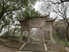 -灵岩山风景区