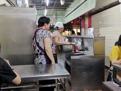 -芳婆糕团店(王府大街店)