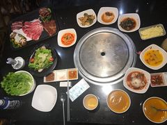 -木槿花韩式炭烤·熟成肉工坊(孙文东路店)